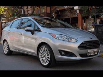 ford new-fiesta-sedan-16-titanium-2015 frente