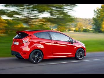 ford new-fiesta-sport-16-16v-2016 lateral