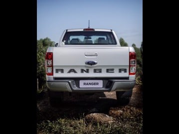 ford ranger-22-xls-cd-4x2-turbo-aut-2020 traseira