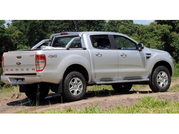 ford ranger-32-td-cd-xlt-4wd-aut-2015 traseira