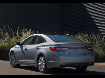 hyundai azera-gls-30l-v6-aut-2016 traseira