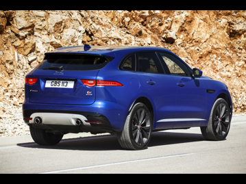 jaguar fpace-30d-first-edition-4wd-2017 traseira