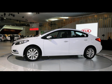 kia cerato-sx-16-aut-flex-e295-2016 lateral