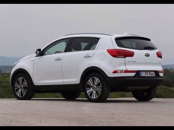 kia sportage-lx-20-4x4-p674-flex-2016 traseira