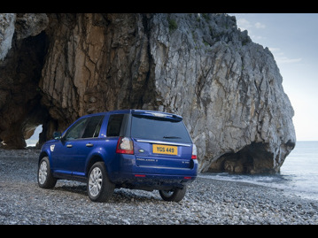 land-rover freelander-2-hse-22-sd4-2015 traseira