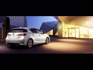 lexus ct-200h-eco-18-2017 traseira