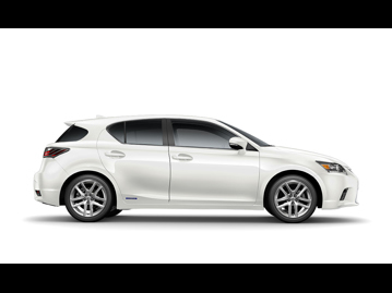 lexus ct-200h-luxury-18-2017 lateral