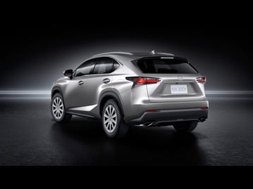 lexus nx-200t-luxury-4wd-20-2017 traseira