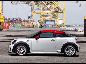 mini john-cooper-works-coupe-16-2014 lateral