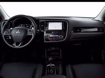 mitsubishi mitsubishi-outlander-gt-30-v6-2018 painel