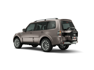 mitsubishi pajero-full-32-did-5d-hpe-4wd-2017 traseira