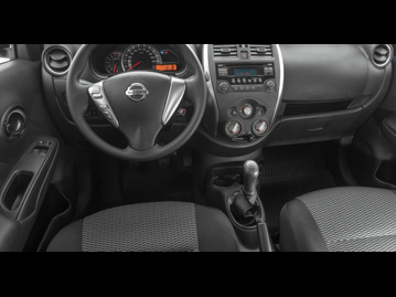 nissan versa-10-12v-s-flex-2017 painel