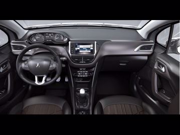 peugeot 2008-griffe-16-thp-flex-2017 painel