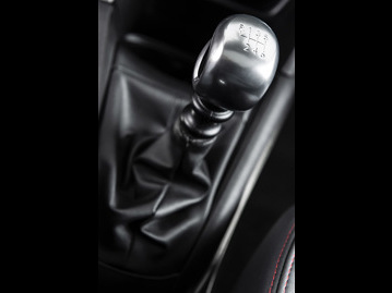 peugeot 208-gt-16-thp-flex-2017 cambio