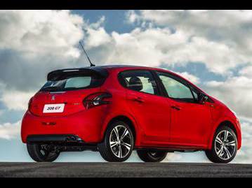 peugeot 208-gt-16-thp-flex-2017 traseira