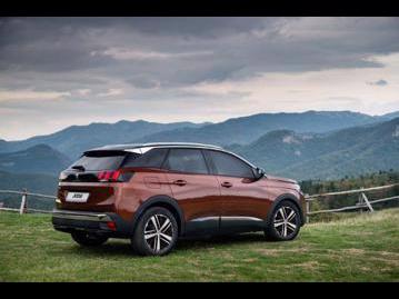 peugeot 3008-16-thp-griffe-pack-aut-2019 traseira