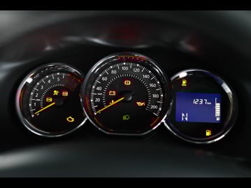 renault logan-dynamique-16-8v-easyr-flex-2016 instrumentos