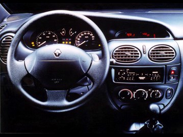 renault megane-hatch-expression-16-16v-2005 painel