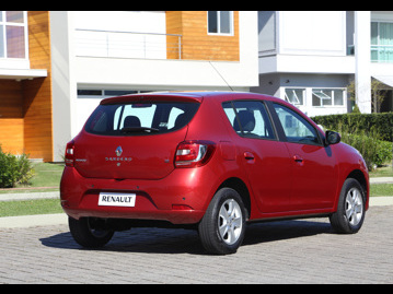 renault sandero-dynamique-16-8v-easyr-flex-2017 traseira
