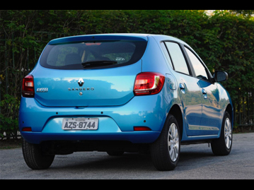 renault sandero-expression-easyr-16-16v-sce-flex-2018 traseira
