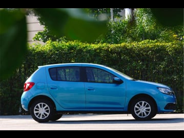renault sandero-expression-easyr-16-8v-flex-2016 lateral