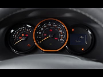 renault sandero-stepway-rip-curl-16-8v-easyr-flex-2017 instrumentos