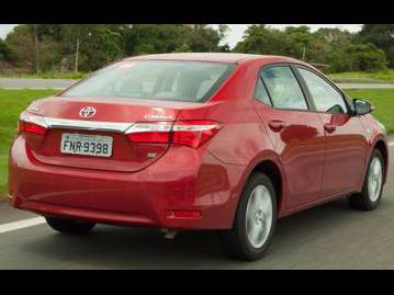 toyota corolla-sedan-18-dual-vvti-gli-multidrive-flex-2015 traseira