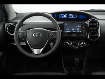 toyota etios-sedan-xls-15-flex-aut-2017 painel