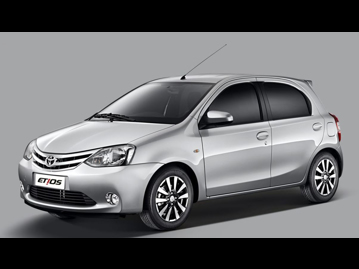 toyota etios-xls-platinum-15-flex-2015 frente