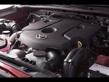 toyota hilux-28-tdi-sr-cd-4x4-aut-2017 motor