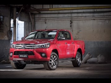 toyota hilux-28-tdi-srv-cd-4x4-aut-2017 frente