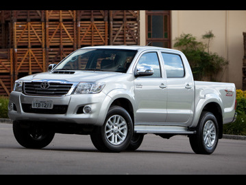 toyota hilux-30-tdi-4x4-cd-srv-aut-2015 frente