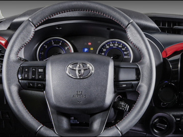 toyota hilux-tdi-28-sr-challenge-cd-4x4-aut-2018 instrumentos