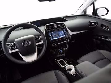 toyota prius-18-vvti-high-aut-2018 painel