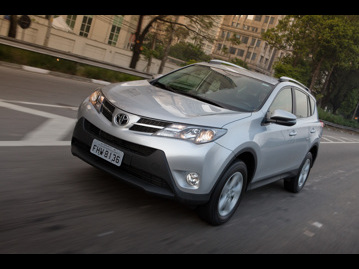toyota rav4-20-16v-4x4-cvt-4wd-2014 frente
