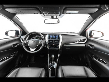 toyota yaris-xway-15-16v-aut-2019 painel