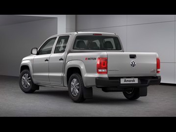 volkswagen amarok-20-se-4x4-tdi-cab-dupla-2017 traseira