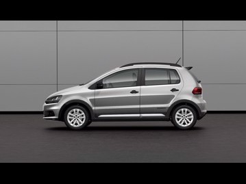 volkswagen fox-10-mpi-track-flex-2017 lateral