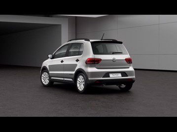 volkswagen fox-10-mpi-track-flex-2017 traseira