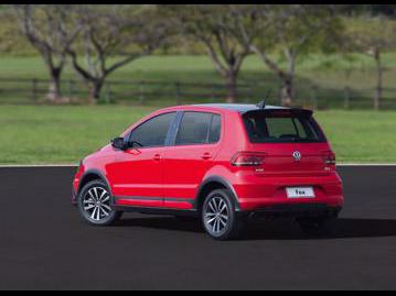 volkswagen fox-16-16v-msi-pepper-flex-2016 traseira