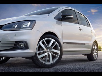 volkswagen fox-16-msi-run-flex-2017 lateral