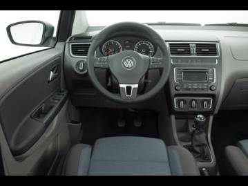 volkswagen fox-comfortline-imotion-16-msi-flex-2015 painel