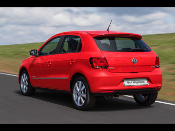volkswagen gol-16-vht-highline-flex-2014 traseira