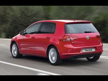 volkswagen golf-14-tsi-bluemotion-technology-highline-2015 traseira