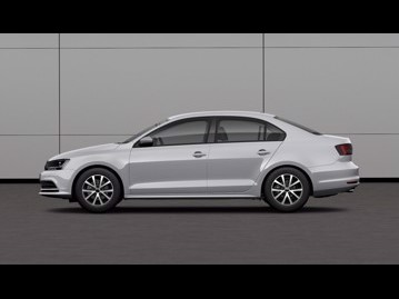 volkswagen jetta-14-tsi-trendline-2016 lateral