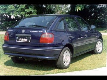 volkswagen pointer-gti-20-i-1996 traseira
