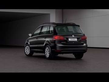 volkswagen spacefox-16-vht-comfortline-imotion-flex-2015 traseira