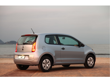 volkswagen up-10-12v-eflex-take-up-2p-2016 traseira