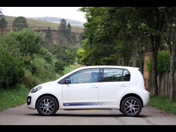 volkswagen up-10-12v-tsi-eflex-speed-up-2016 lateral