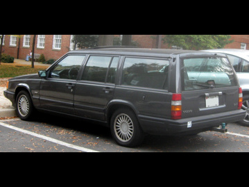 volvo 940-station-wagon-30-turbo-1991 traseira